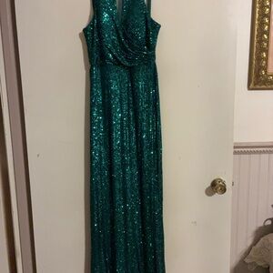 Morgan & Co. Green Sequin Prom Dress